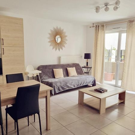 Grand Appartement Avec Garage Et Terrasse Кастельно-ле-Лез Экстерьер фото